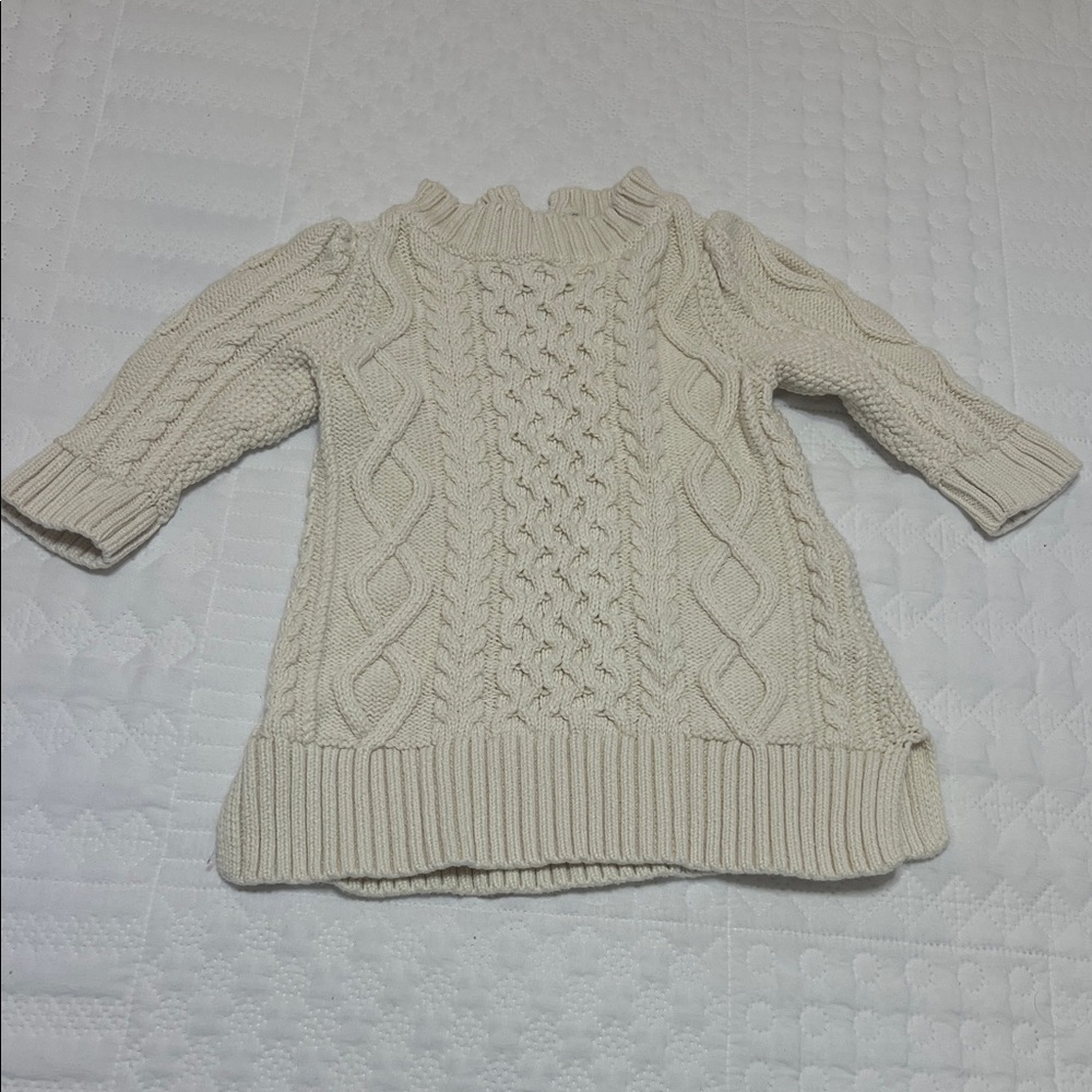 GAP Cream Cable Knit Turtleneck Sweater